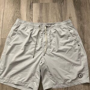 Vuori Kore shorts 7”